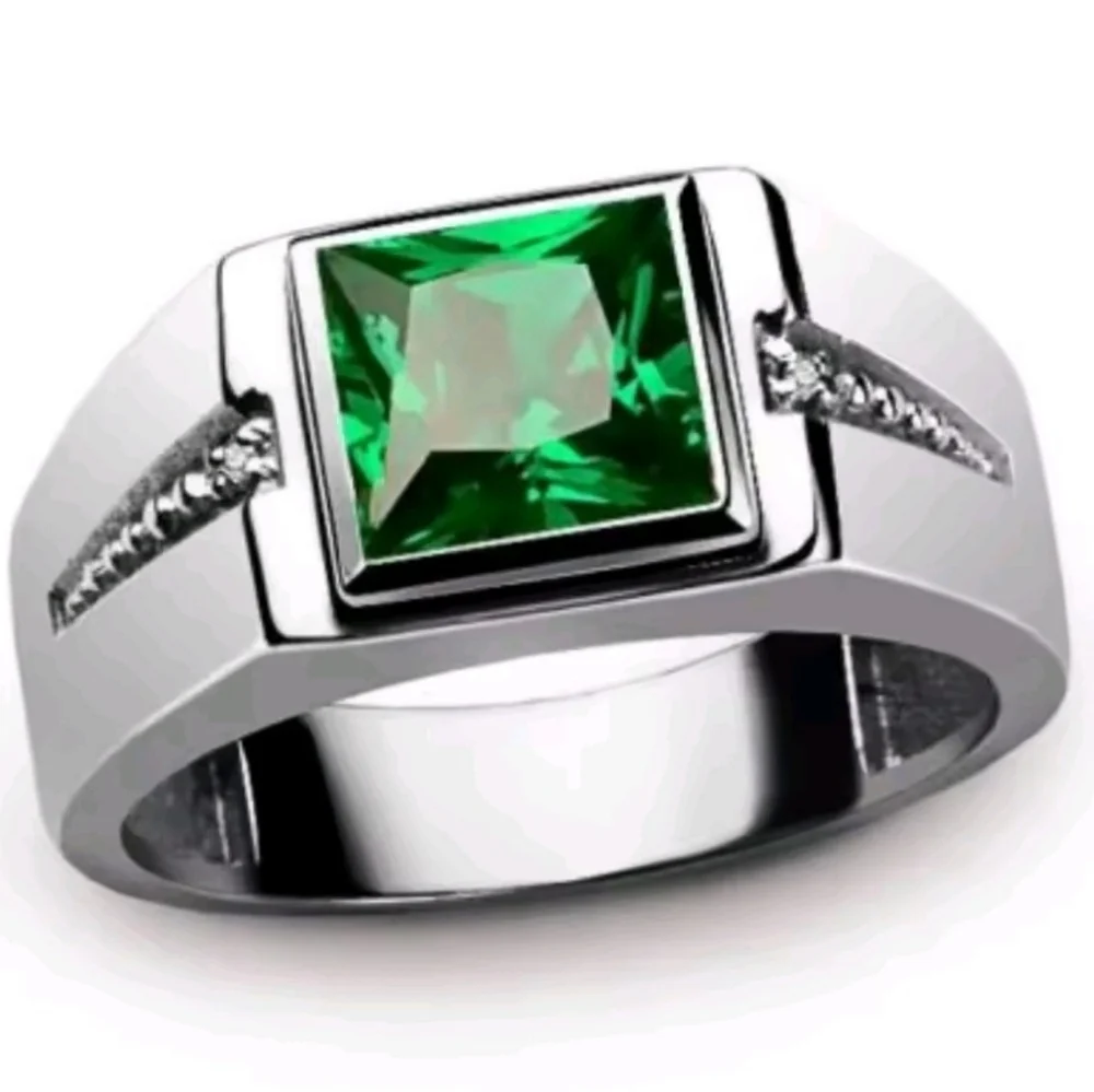 Men's Stunning Silver Band with Emerald Green Stone Sz 12